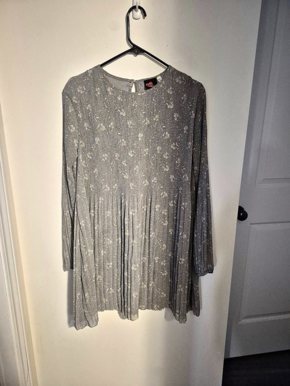 Dear Love Pleated Long Sleeve Mini Dress in Gray/Purple